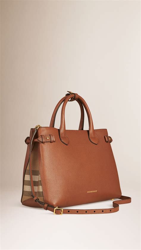 burberry borse catalogo|burberry purses for women.